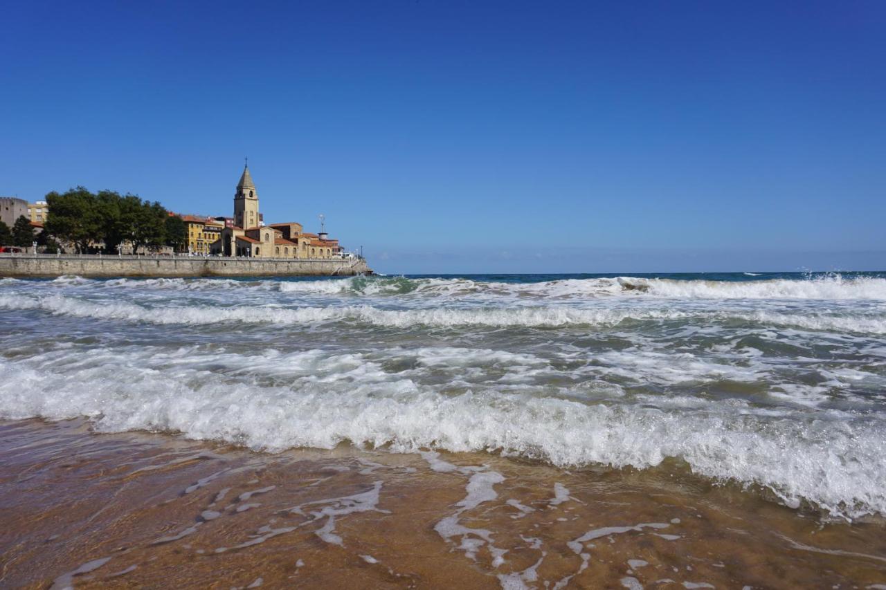Apartamento Centrico Y Proximo A La Playa Apartment Gijon Bagian luar foto